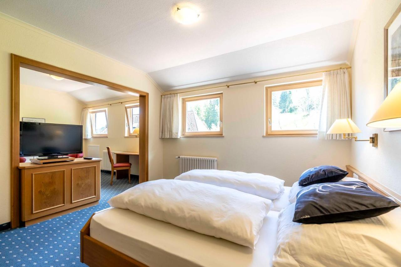 Waldhotel Fehrenbach Hinterzarten Exteriör bild
